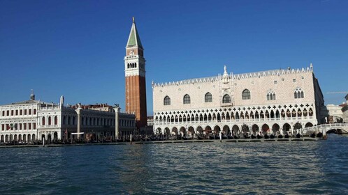 Fra Gardasjøen: Heldagstur til Venezia