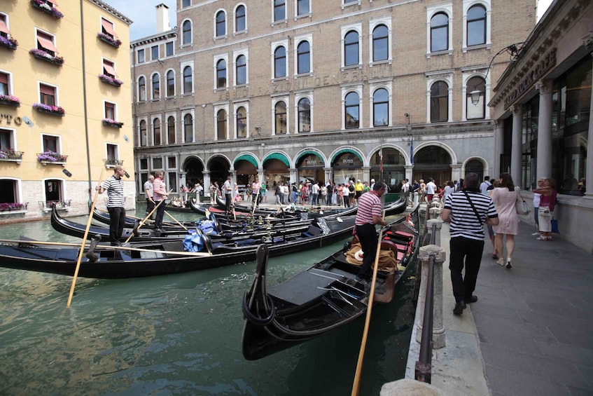 Picture 3 for Activity From Lake Garda: Venice Full-Day Tour