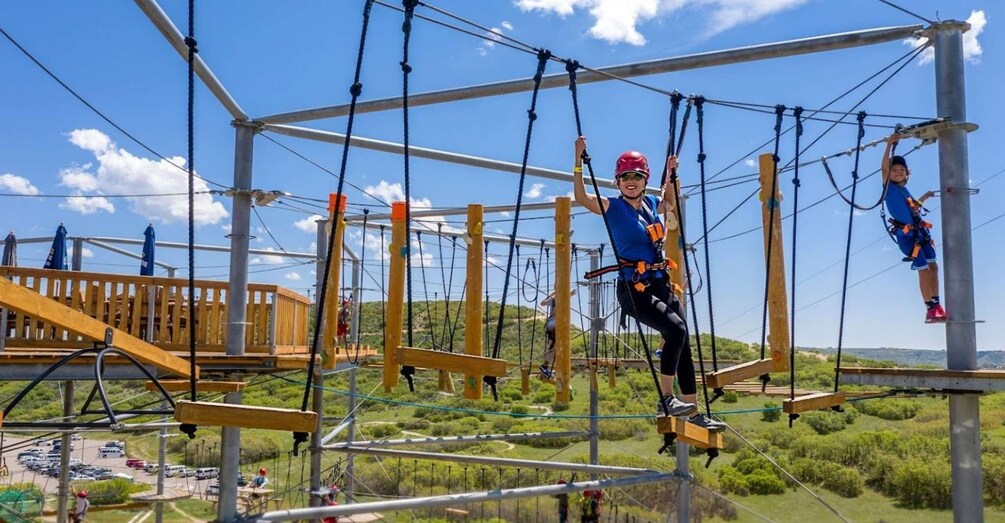 Picture 1 for Activity Castle Rock: The EDGE Epic Sky Trek