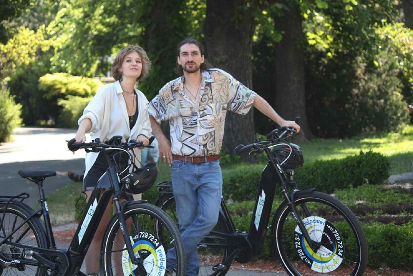 Vienna: Wine Tasting E-Bike Tour