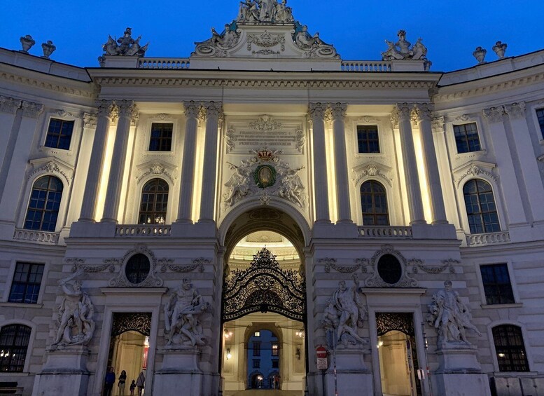 Picture 5 for Activity Vienna: Spooky Ghost Tour in English