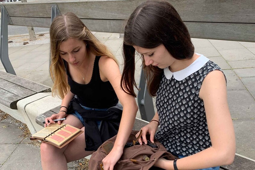 Picture 1 for Activity Hamburg: Treasure Hunt Game through HafenCity