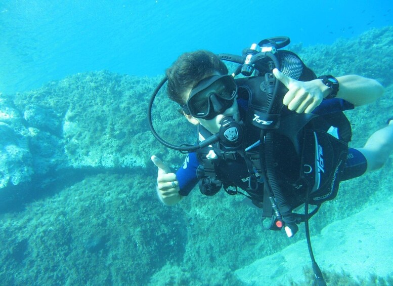 Picture 8 for Activity Mykonos: Scuba Diving Mini Program for Beginners