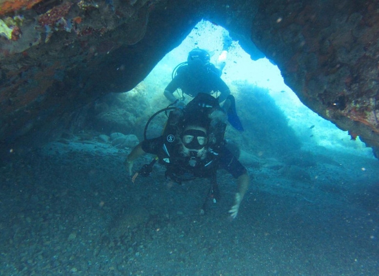 Picture 2 for Activity Mykonos: Scuba Diving Mini Program for Beginners