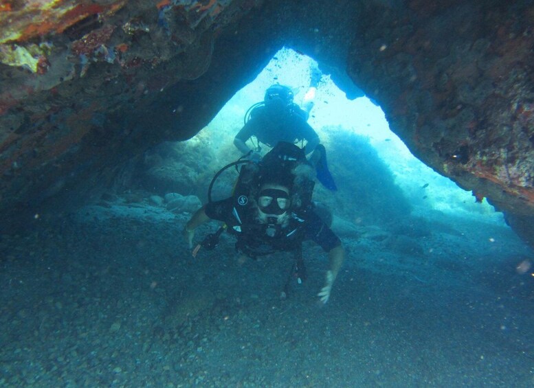 Picture 2 for Activity Mykonos: Scuba Diving Mini Program for Beginners