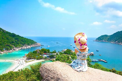 Da Koh Pha Ngan: Tour in barca di Koh Tao e Nang Yuan con pranzo