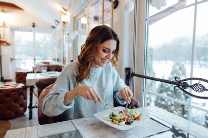 Tour privado de comida tradicional alemana y casco antiguo de Hamburgo