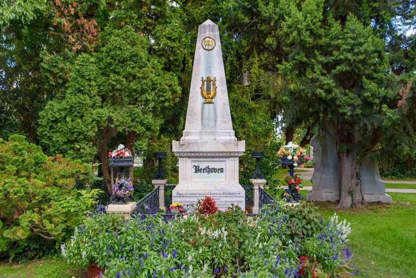 Vienna Central Cemetery Walking Tour with Transfers