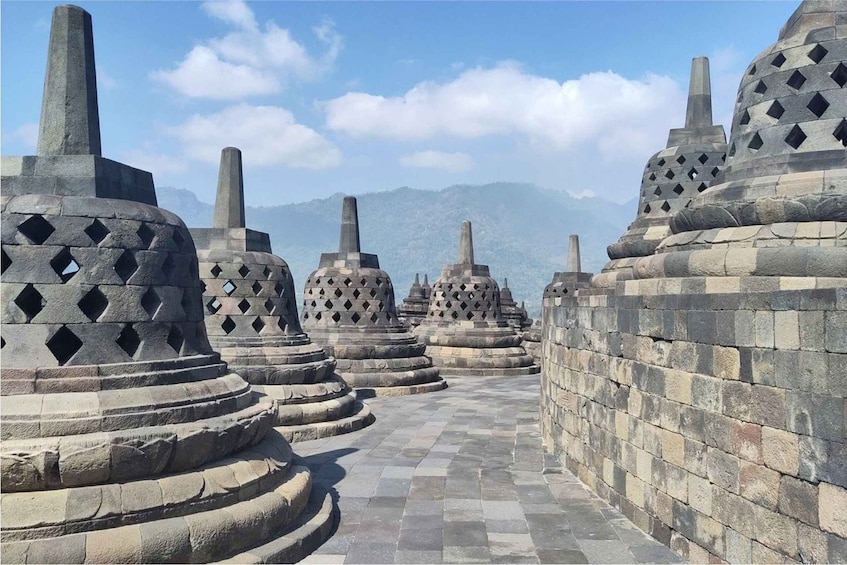 Picture 2 for Activity Yogyakarta: Joined or Private Tour to Borobudur & Prambanan