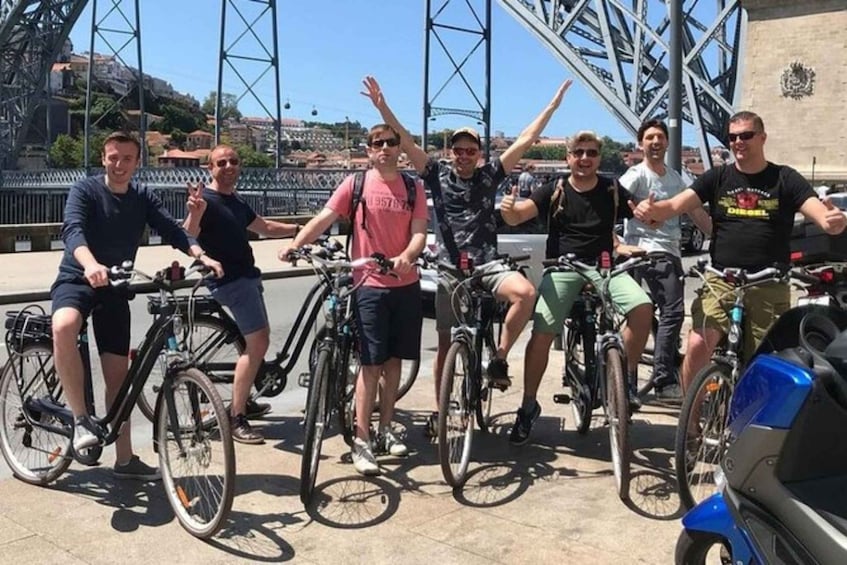 Porto: 1 to 4 Day Electric Bicycle Rental