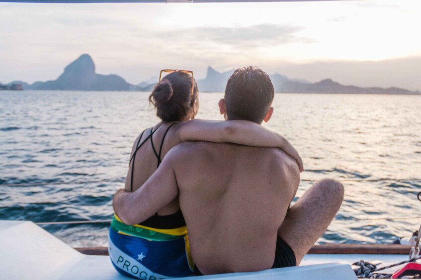 Picture 5 for Activity Rio de Janeiro: Unforgettable Sunset Boat Tour