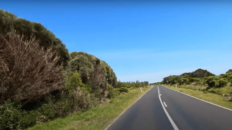 Phillip Island Driving Tour with an APP