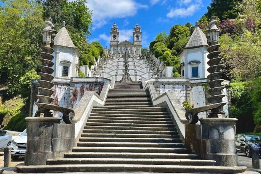PORTO: Private Braga & Guimarães Tour with lunch and visits