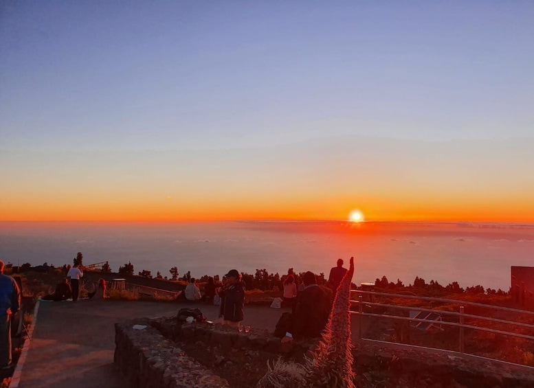 Picture 2 for Activity La Palma: Roque de los Muchachos Stargazing Tour with Wine