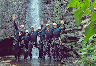 Gran Canaria: Rainforest Canyoning Tour with Gear and Snack