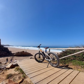 Cascais: Coastal e-Bike tour