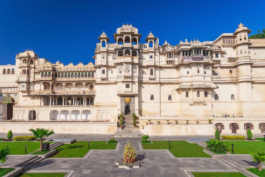 6 - Days Udaipur and Mount Abu Tour