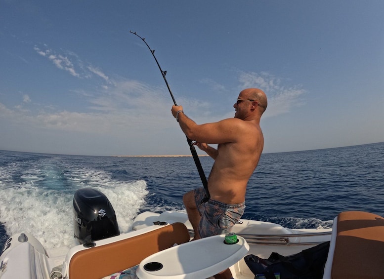 Hurghada: Speedboat Fishing Trip, Trolling & Snorkeling