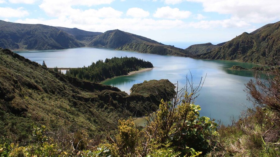 From Ponta Delgada: Half-Day Jeep Tour of Lagoa do Fogo