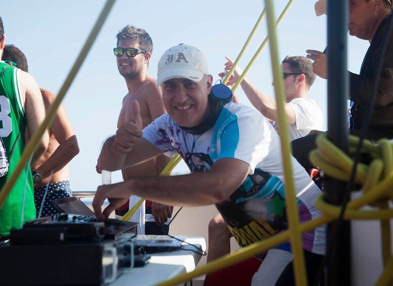 Picture 7 for Activity Salou: 2-Hour Boat Party with Drinks and Music