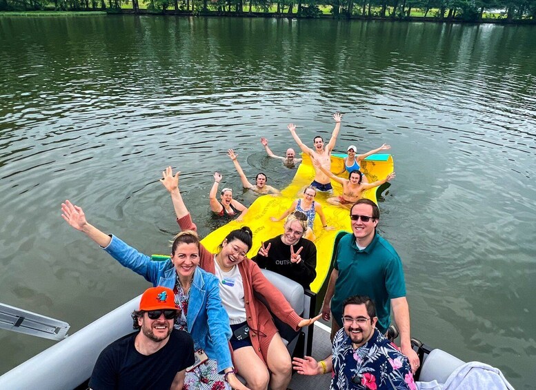 Austin: Lake Austin Private Boat Cruise - Full Sun Shading