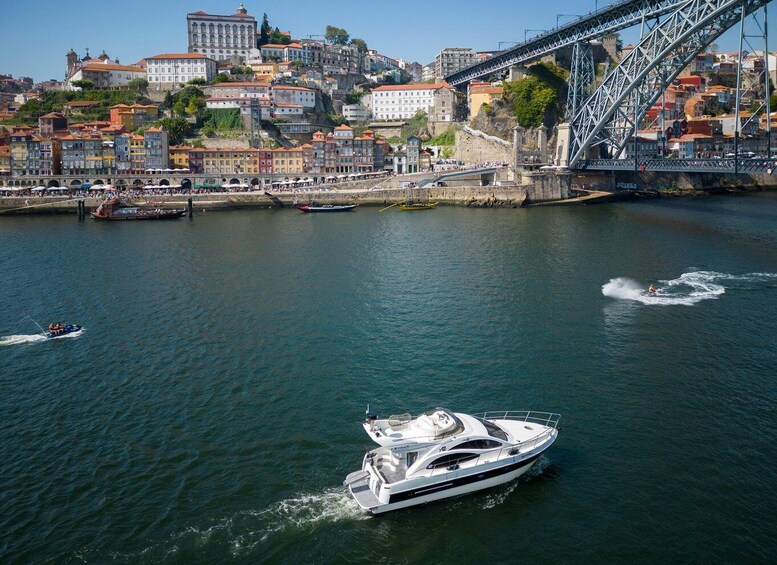 Picture 3 for Activity Porto: 6 Bridges Port Wine River Cruise with 4 Tastings