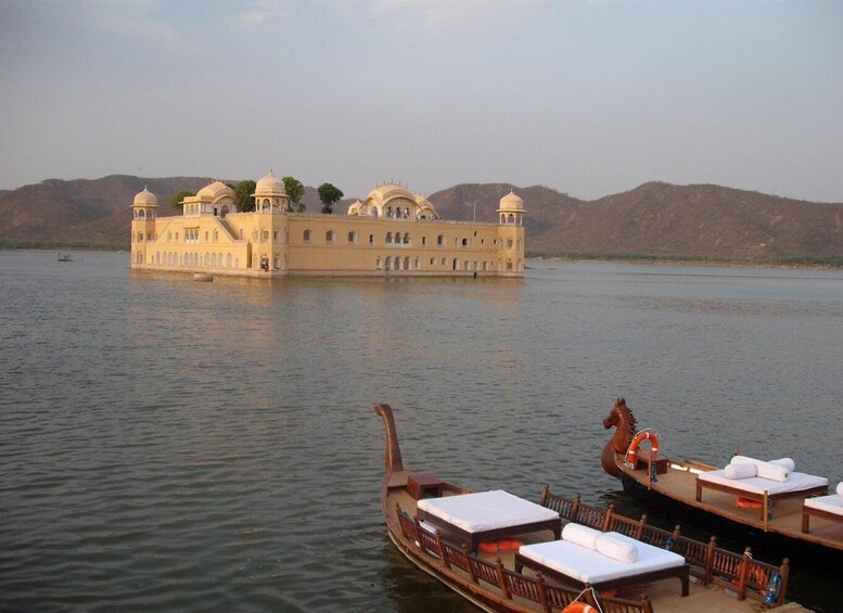 Picture 4 for Activity Delhi: Same Day Jaipur Tour by car with Pickup & Transfer.