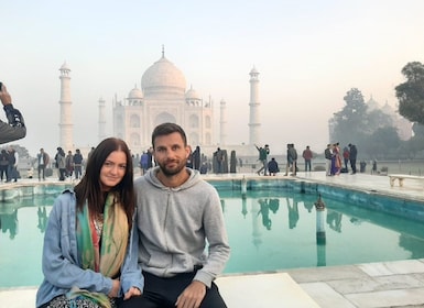 Excursión de un día a Tajmahal con cena en la azotea