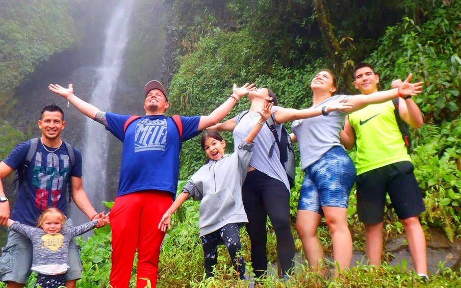 Picture 6 for Activity Guayaquil: Biking waterfalls route Full-Day tour