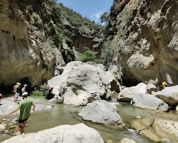 Garganta de Sarakina - Aventura de senderismo y natación en el sur de Creta