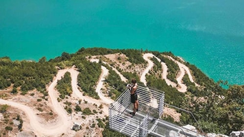 Vanuit Tirana: Instagramtour met gids over het Bovilla-meer