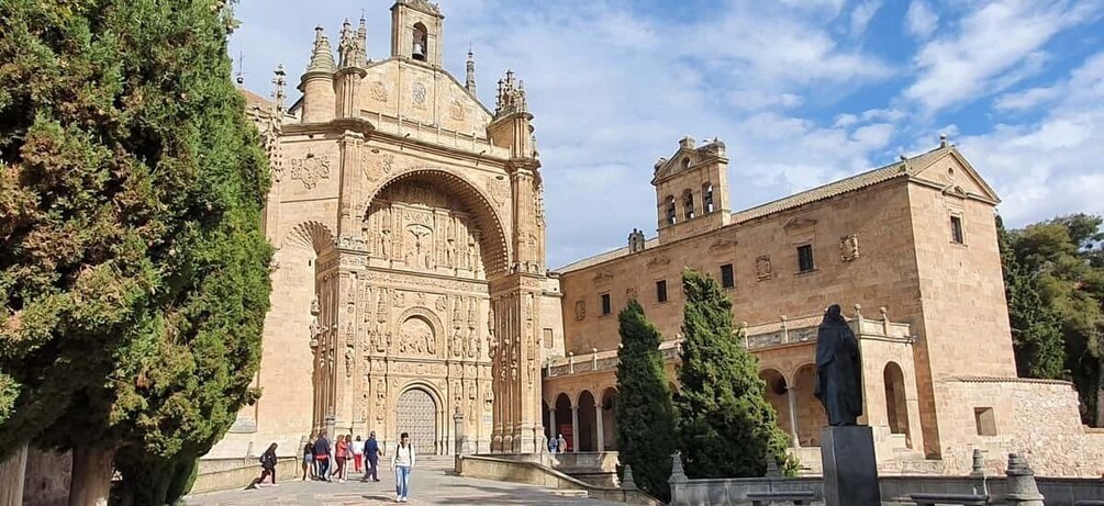 Salamanca: Convents, Monasteries, and Churches Private Tour