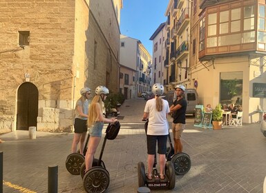 Palma: 165-minütige Segway-Tour mit Besuch des Hard Rock Cafe