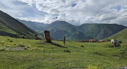 De Tbilissi : Kazbegi Tour - Zhinvali - Ananuri - Gudauri
