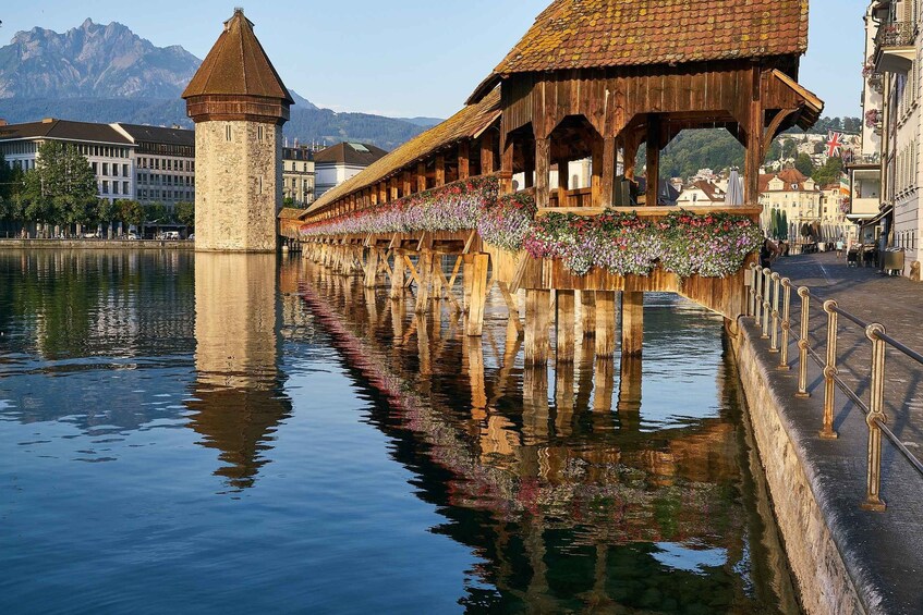 Lucerne - Old Town private walking Tour