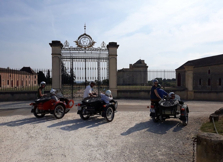 Picture 4 for Activity Private ride in the vineyards from Saint-Emilion