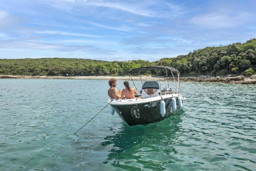 Picture 2 for Activity From Rovinj: Sea caves & sandy Levan island speedboat tour