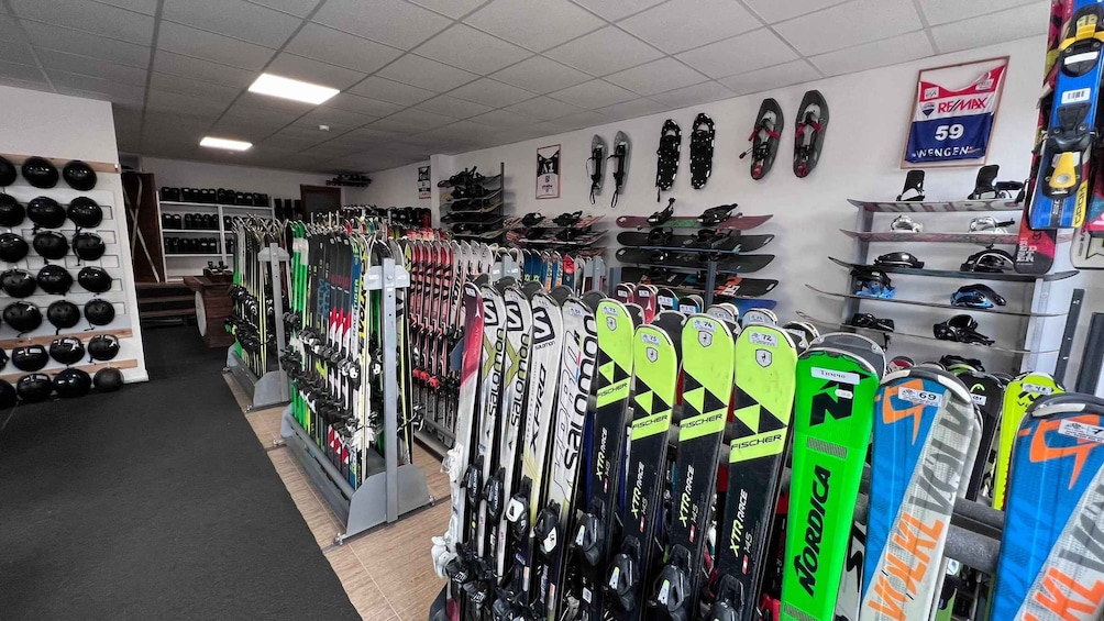 Picture 6 for Activity Ski and Snowboard equipment rental in Bansko