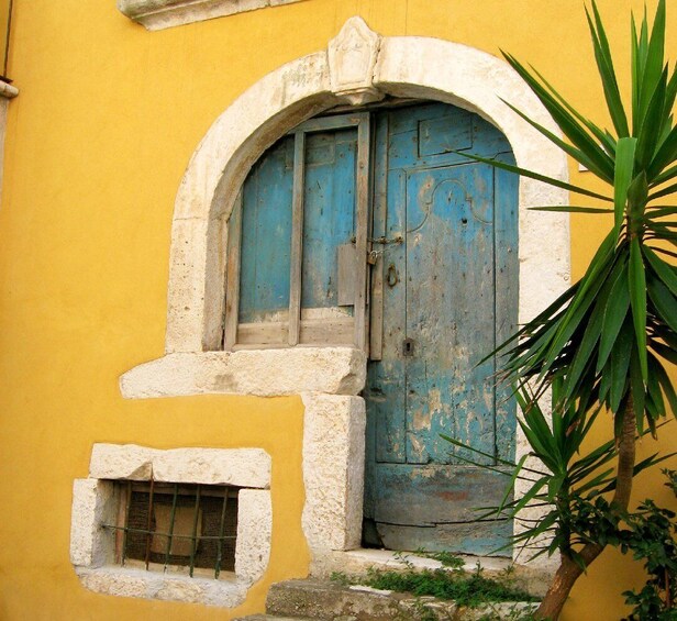 Picture 1 for Activity Vico Del Gargano Tour: Quaint Old Town On The Sea