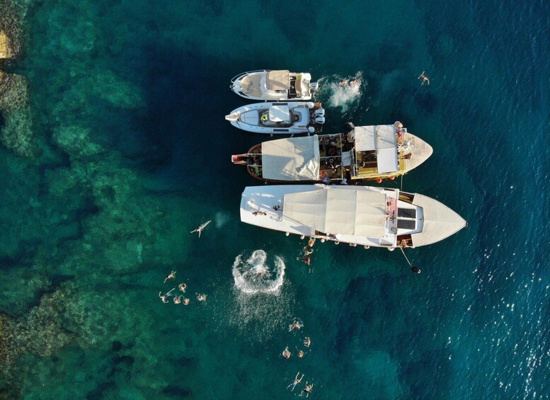 Picture 4 for Activity Pula: Boom Boat Party – Cruise, Drinks, DJ & After-Party