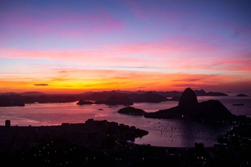 Picture 1 for Activity Rio de Janeiro: Private Sunrise Tour at Mirante Dona Marta
