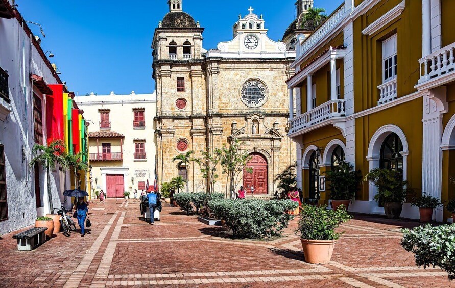 Picture 16 for Activity Cartagena: Getsemani Highlights and Graffiti Walking Tour