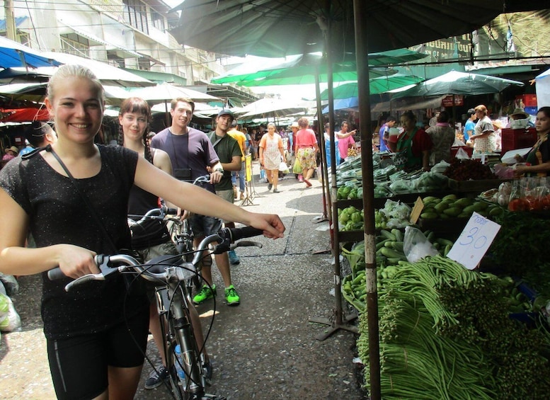 Picture 2 for Activity Bangkok Full-Day Bike Tour with Boat Transfer and Lunch