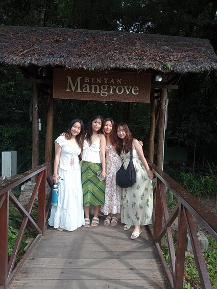 Picture 22 for Activity Mangrove discovery tour or fireflies tour