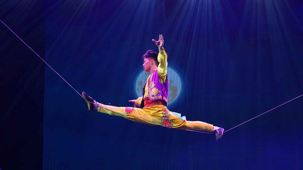 Picture 7 for Activity Red Theatre Beijing Acrobatic Show Tickets