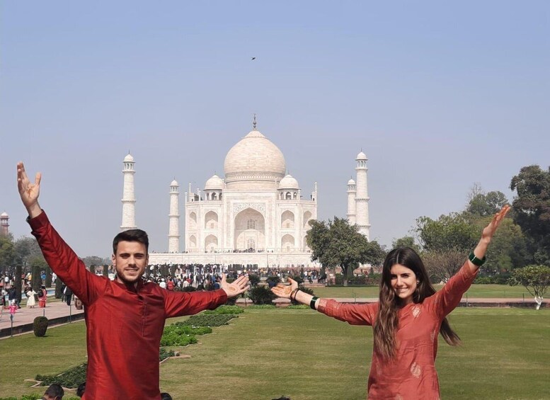 Picture 6 for Activity Golden Hour Sunrise at the Taj: A Sunrise Delight in Agra
