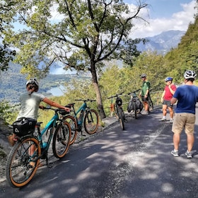 Del lago de Como al lago de Lugano: E-Bike Three Panoramic Lakes