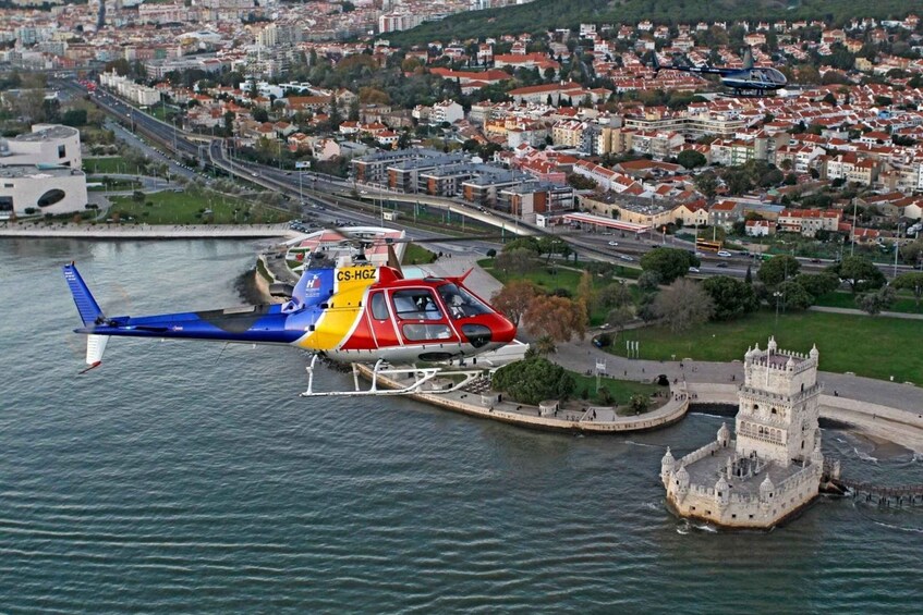 Picture 5 for Activity 4 -hour excursion in Lisbon and helicopter ride.