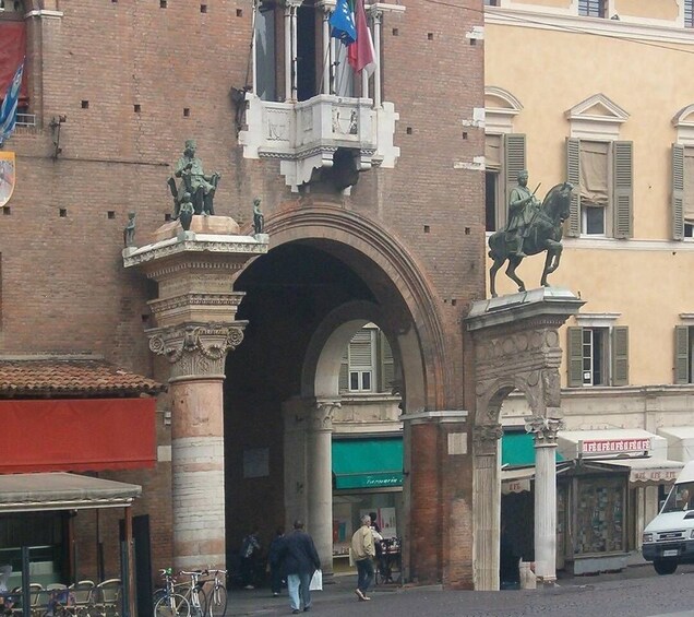 Picture 5 for Activity Ferrara: 2-Hour City Center Walking Tour