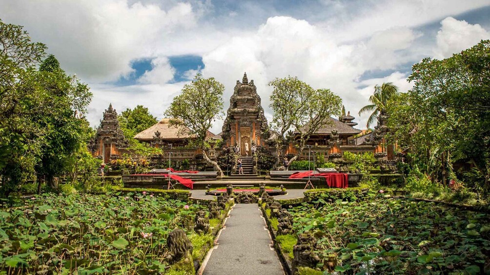 Picture 2 for Activity Ubud: Private Evening Tour with Legong Dance Performance